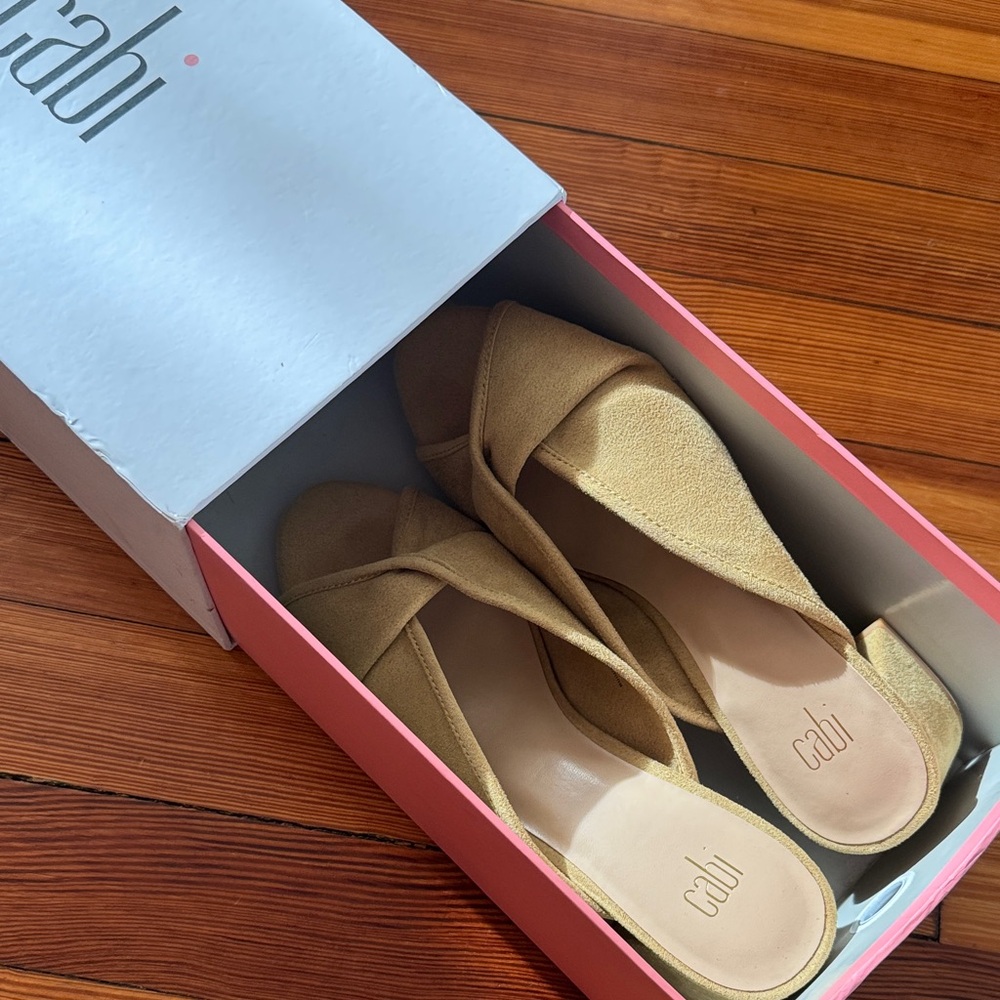 Tan Heeled Suede Peep-toe Heels NWT - Picture 2 of 4
